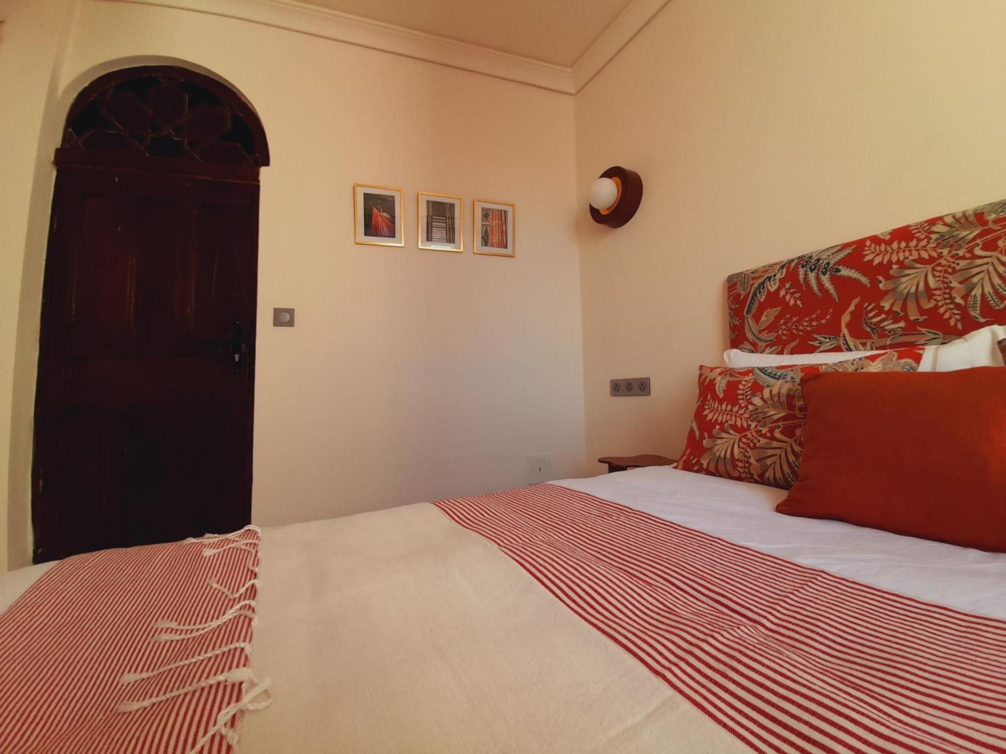 Absinthe Guest House Tanger Bilik gambar